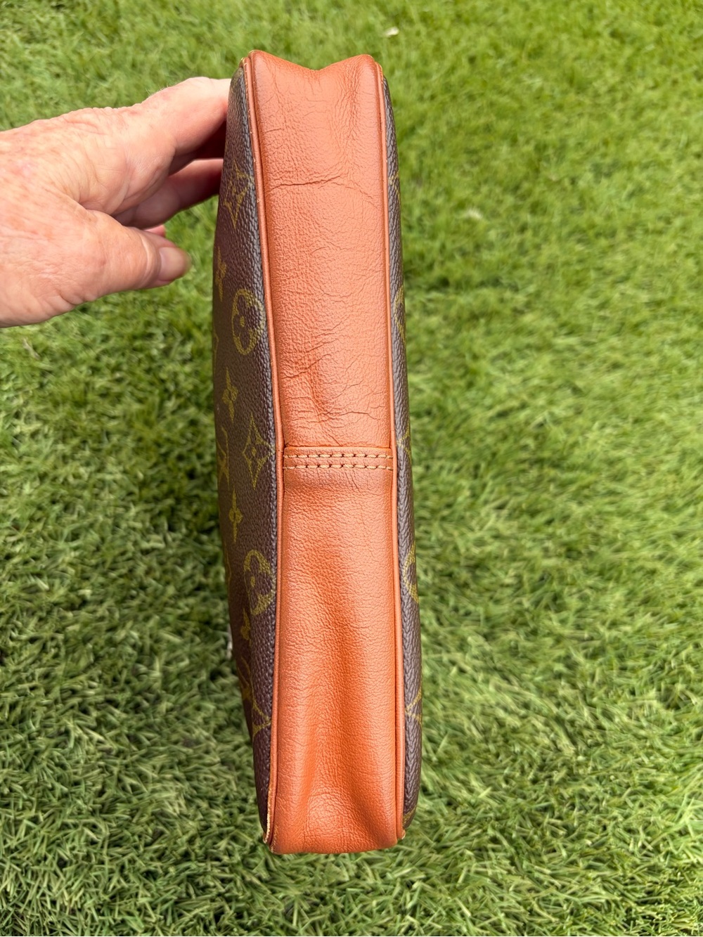 Authentic Louis Vuitton Monogram Vintage 1984 Clutch Purse No Strap - Picture 9 of 12